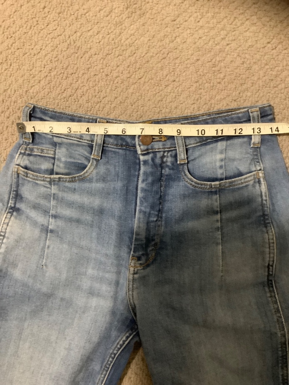 Pilcro Kenna Mid Rise Barrel Jeans in Medium Blue Wash - 23 - Picture 9 of 11